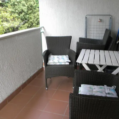 Apartma Tinkara أنكاران
